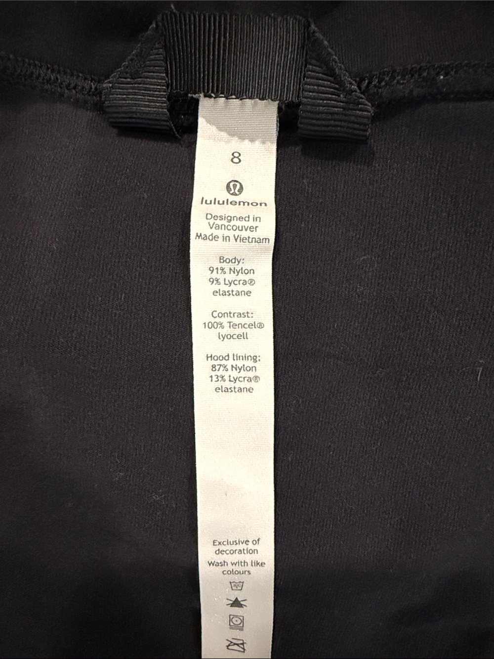 lululemon athletic women’s pullover sweater with hood